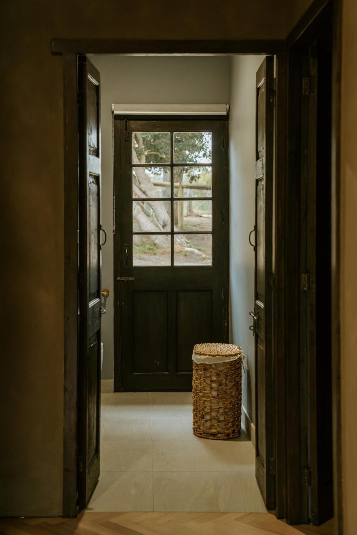 The Temple - Country Farm Retreat Launching Place Exterior foto