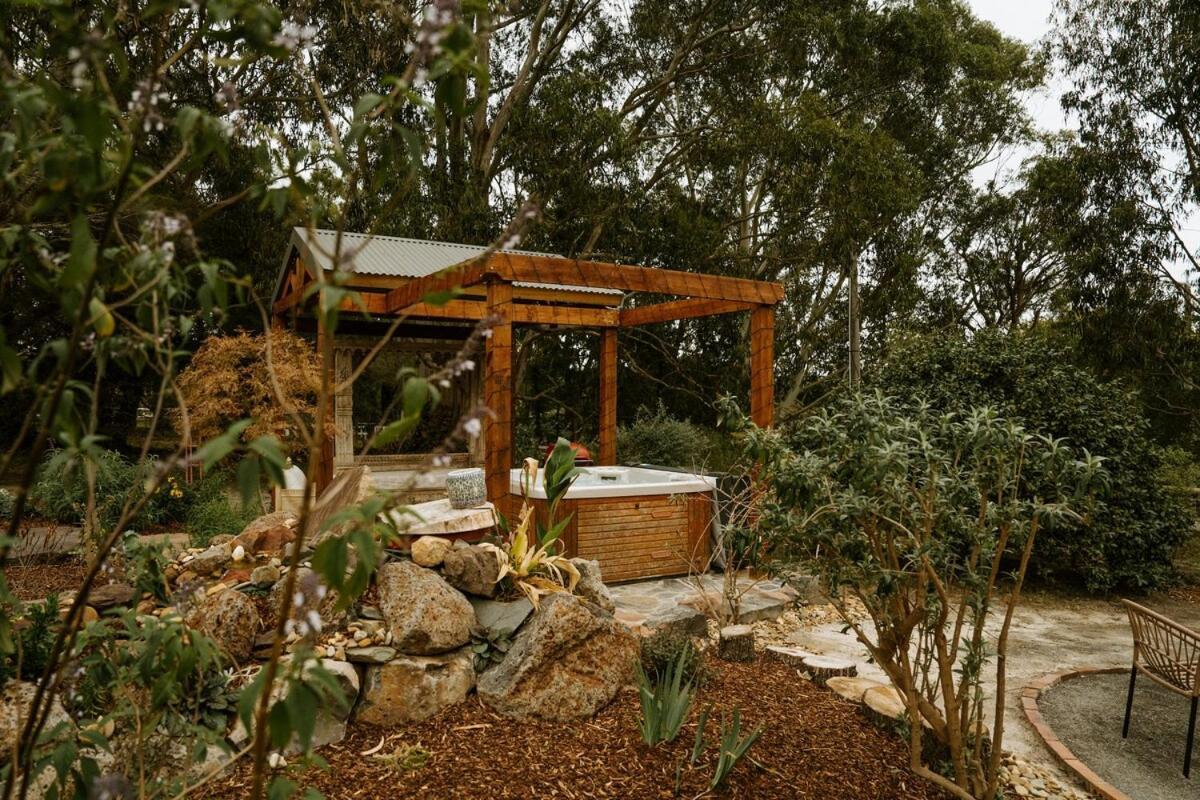 The Temple - Country Farm Retreat Launching Place Exterior foto